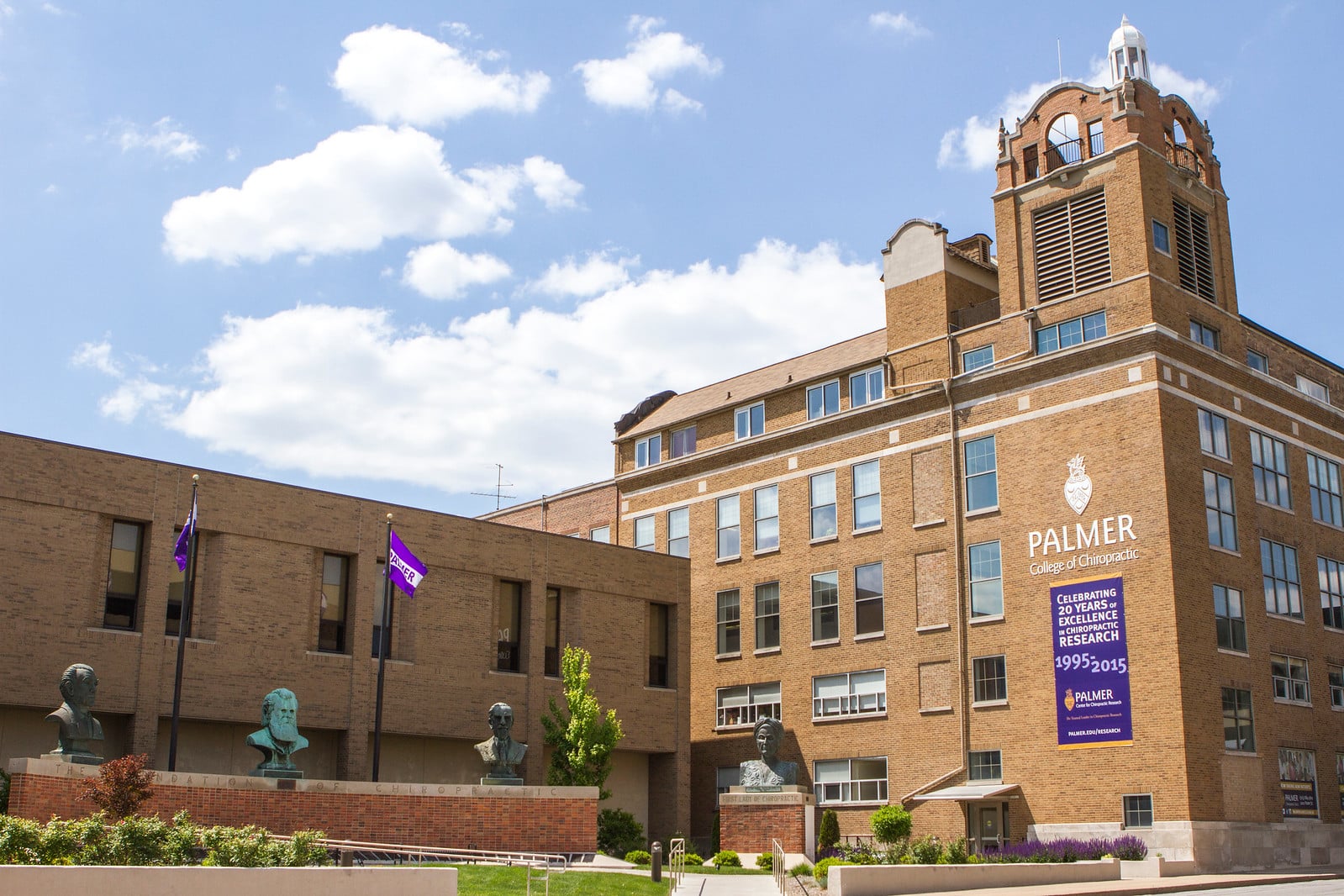 Palmer-College-Heritage-Wall