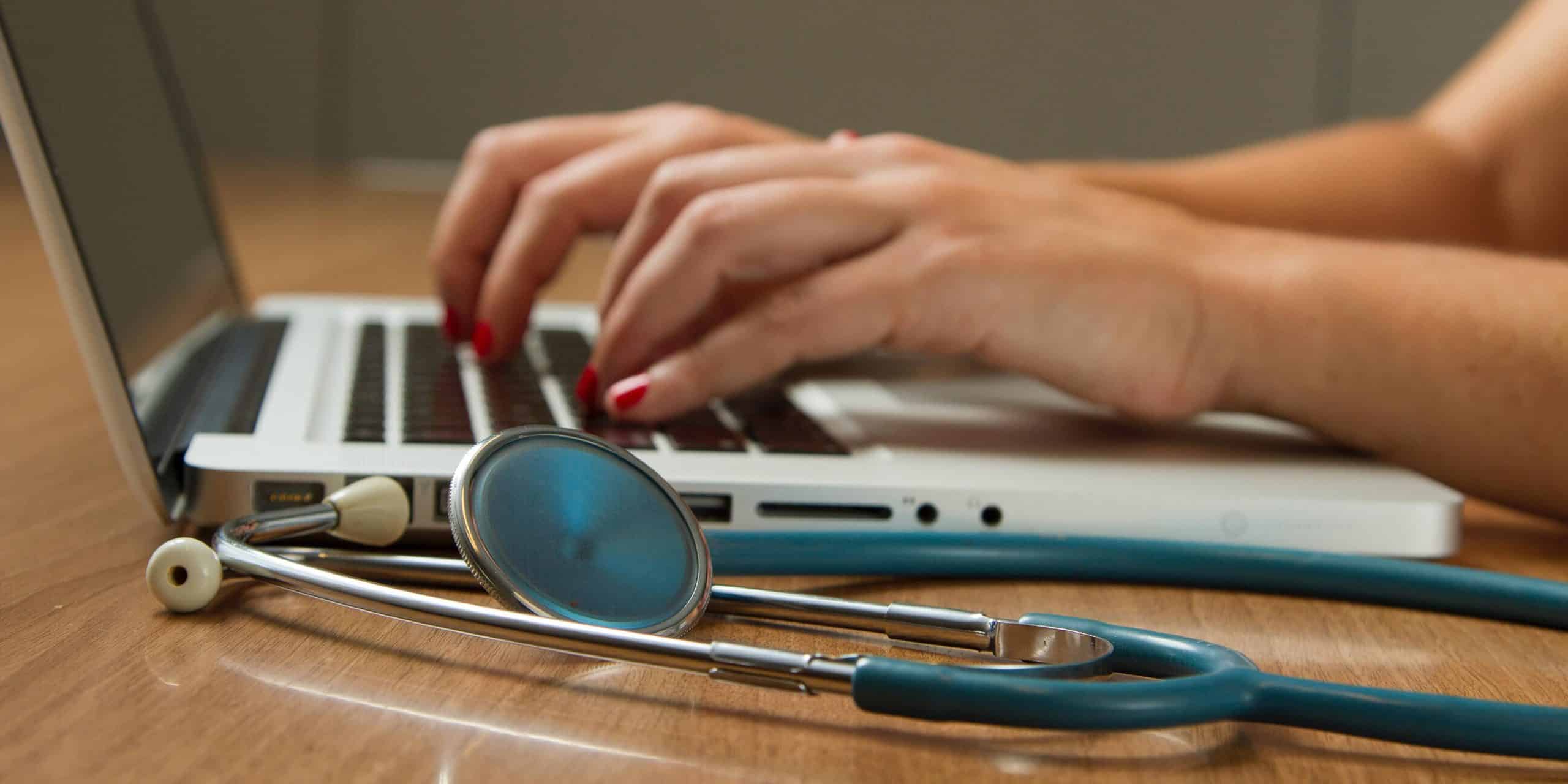 woman-typing-on-laptop